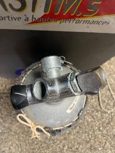 BLOC 15 LITRES 2 sorties BEUCHAT seconde main  